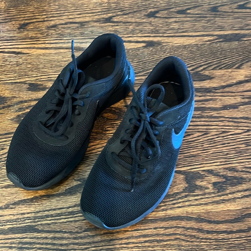 Nike all black, youth size 4.5